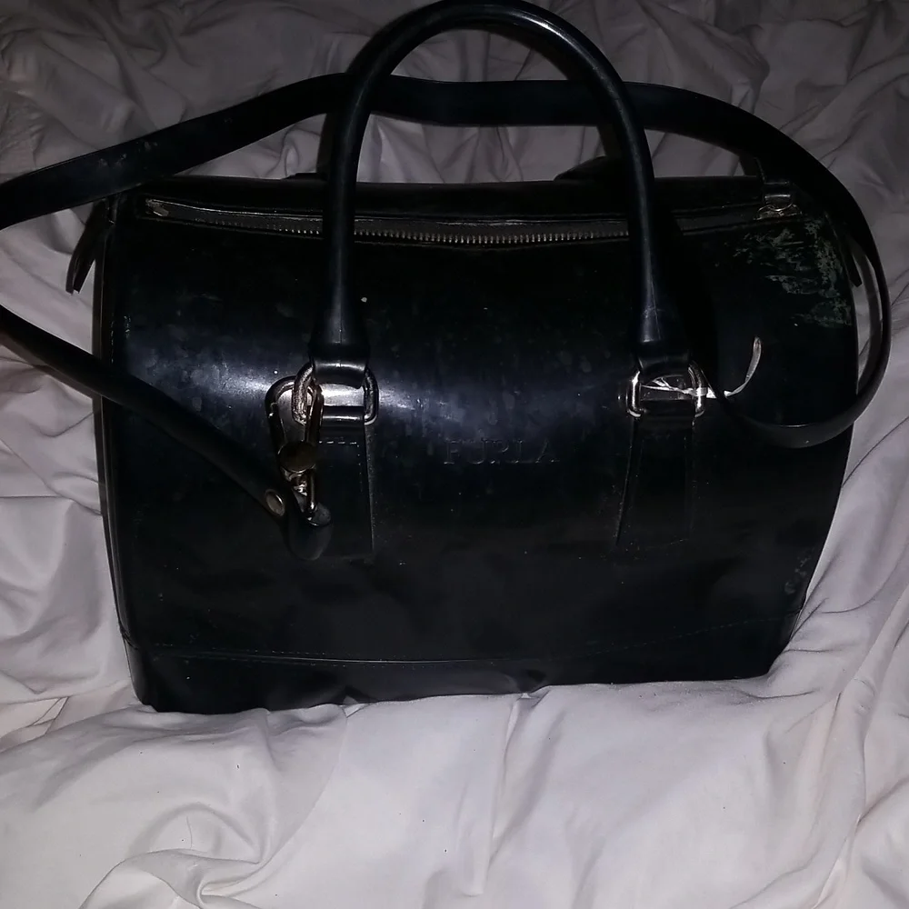 Large Black Furla candy bag - Picture 2 of 3